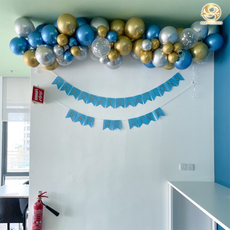 Balloon Garland | Partylicious