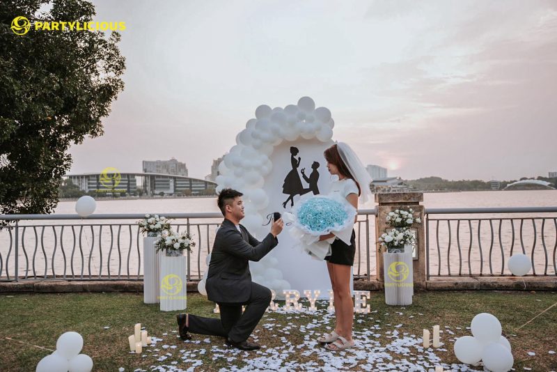 Anjoe Foamboard Backdrop Package balloons marriage proposal