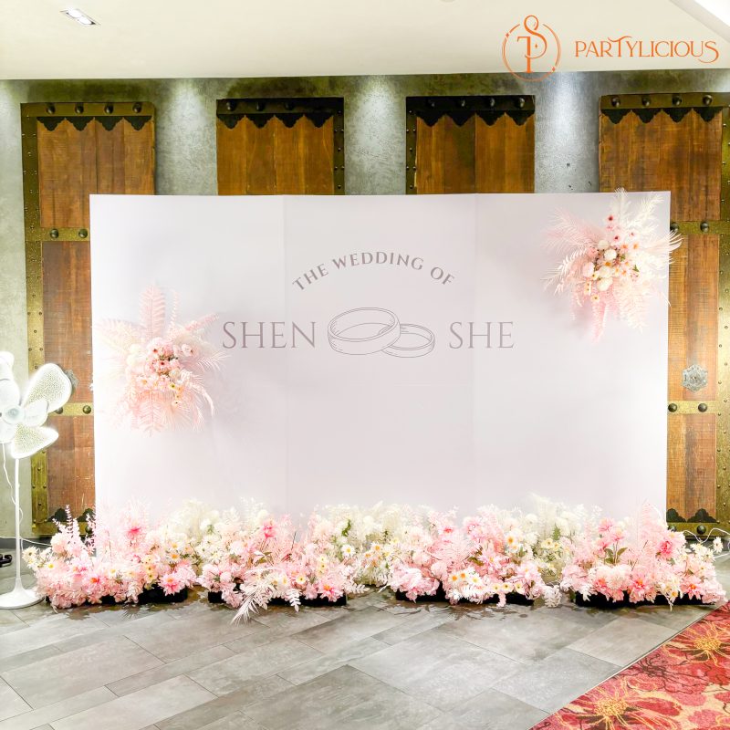 Mon Chéri Wedding Backdrop Decoration