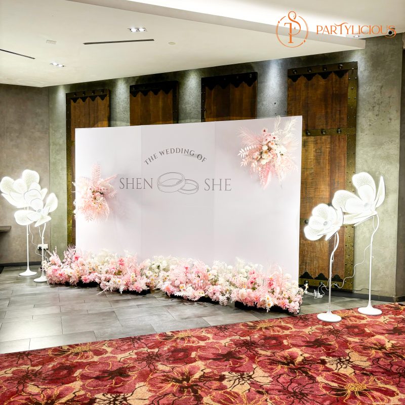 Mon Chéri Wedding Backdrop Decoration